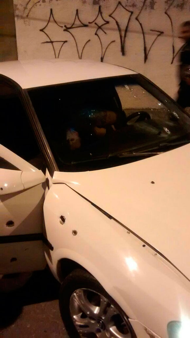 carro alvejado