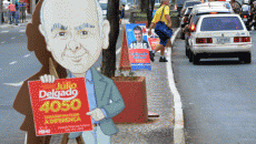 Cartazes e cavaletes chegam às ruas 1 Marcelo Ribeiro