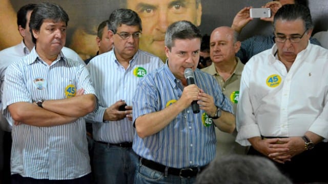 Anastasia e Pinto Coelho pedem mobilização por Aécio na Zona da Mata 1 Marcelo Ribeiro/18-10-14