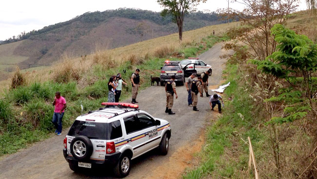 Polícia foi acionada após moradores ouvirem disparos de arma de fogo