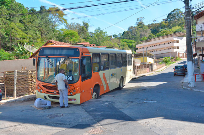 Há cerca de uma semana foi realizada uma obra da Cesama no local