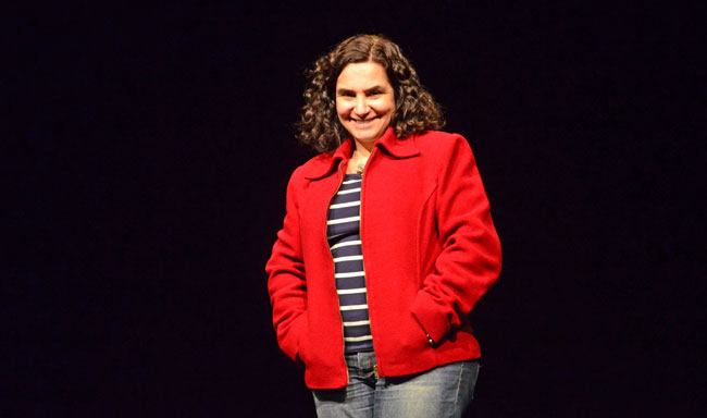 Com 28 anos de carreira, a atriz Márcia Falabella interpreta a protagonista Lara