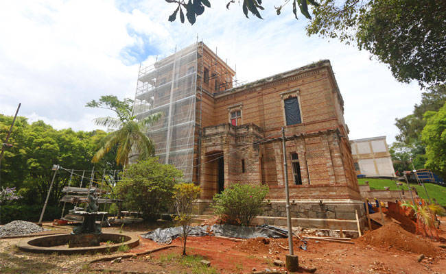 Obras do prédio Villa Ferreira Lage, no Mariano Procópio, podem receber visitas em 2015