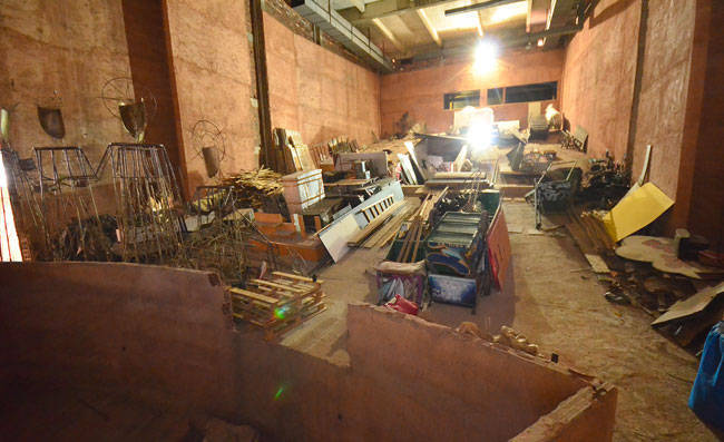 Empresa de SP vence licitação para obras no Teatro Paschoal Carlos Magno 3 Teatro começou a ser construído na gestão Mello Reis (1977-1983)