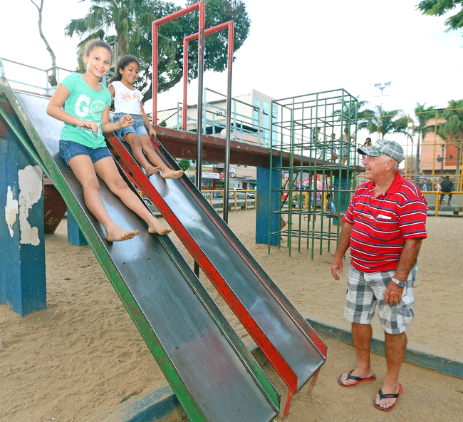 A praça é nossa 12 Leonardo Costa