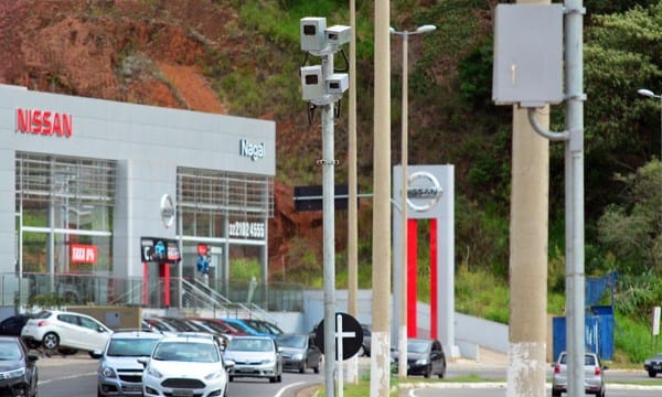 Mais de 130 multas diárias 5 radar olavo