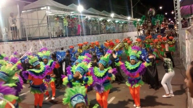 Escola Unidos das Vilas do Retiro abre carnaval na Passarela do Samba 2 unidos das vilas do retiro