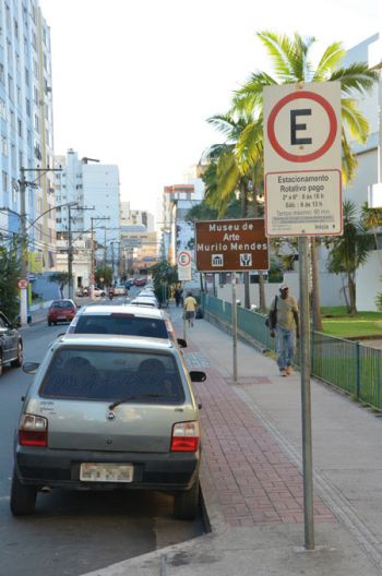 Área azul sobe para R$ 2 para carros 1 valor atual do cartao e de r 1 para tempo de permanencia variavel confome local