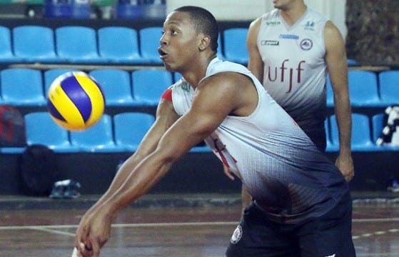 Ponteiro da UFJF é pré-convocado pela CBV 2 sergio ufjf leo