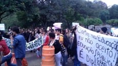Estudantes da UFJF fazem mobilização em apoio à greve dos docentes e servidores 1 ufjf 1 carla