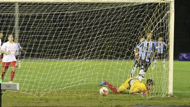 Grêmio-RS atropela o Baeta na Taça BH 1 Na lanterna do grupo 5, a equipe juiz-forana vive situação delicada na competição. (Foto: Fernando Priamo/ 11-07-2015)
