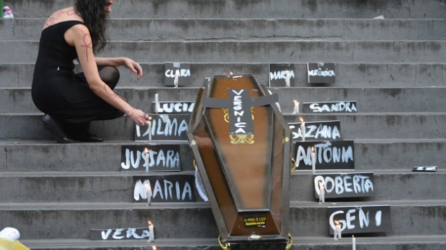 Feminicídios em Minas levam, em média, 300 dias para julgamento 1 plano da mulher marcelo