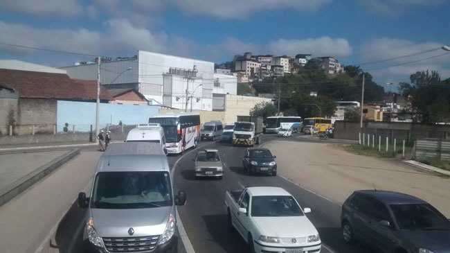 Protesto contra resolução da ANTT reúne categoria nas ruas de JF 14 Rossi Ramos