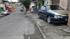 Leitores registram paradas irregulares em diversos pontos da cidade 4 carros sto antonio