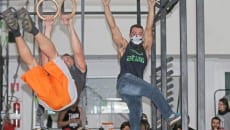 Evento reúne gente disposta para atividade física e solidariedade 3 pull up 02 LEO