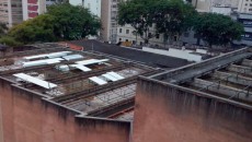 Leitora denuncia água parada no Teatro Paschoal Carlos Magno 1 agua parada elasir louro villela 2