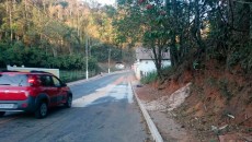 Motorista reclama de buracos deixados em via pública após obra da Cesama 2 buraco borboleta