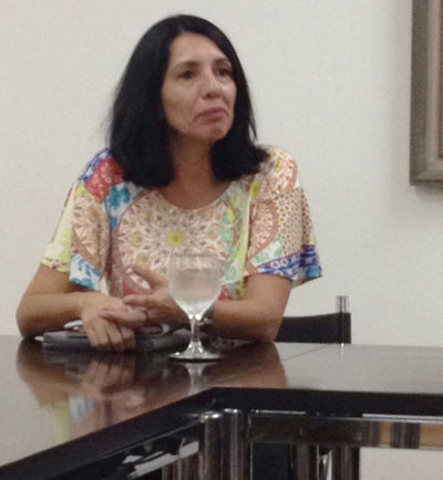 Nova secretária foi apresentada nessa sexta (Foto: Fernando Priamo/16-10-15)