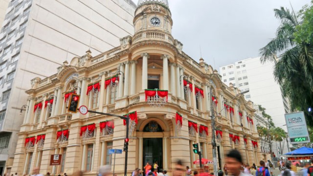 Câmara inaugura decoração de Natal 2 decora leo