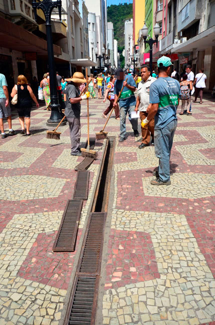limpeza-canaletas-olavo