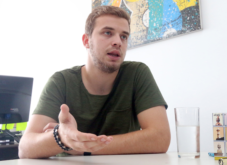 Thomás é emprestado ao Joinville 1 Thomás esteve em Juiz de Fora no fim de 2015