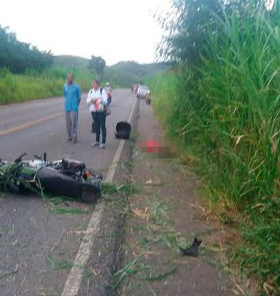 Motociclista morre em acidente na MG-353 1 acidente-divulgacao-pm3