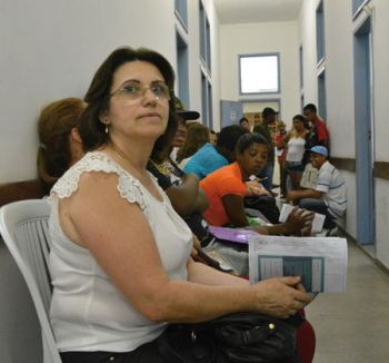 regina machado chegou ao pam ao meio dia mas as 17h nao havia sido atendida marcelo ribeiro16 02 16