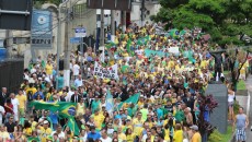 Galeria de imagens - Juiz-foranos engrossam movimento nacional contra governo Dilma 19 5T5A3294