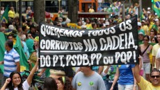 Galeria de imagens - Juiz-foranos engrossam movimento nacional contra governo Dilma 29 5T5A3604