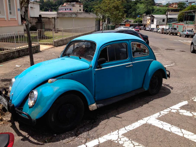 Leitores denunciam carros abandonados no Jardim de Alá e Santa Terezinha 2 busca-abandonado-fernando-priamo-2