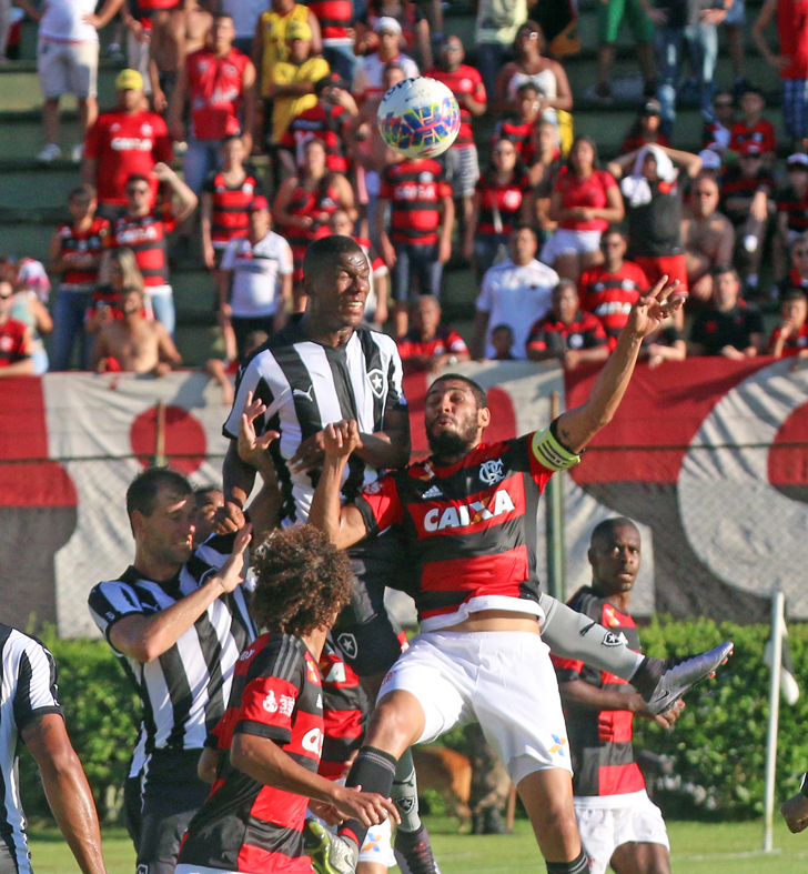 Botafogo e Flamengo empatam no Municipal 1 capa fla leo2