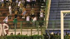 Tumulto e depredação no fim do jogo entre Fluminense e Atlético-PR 4 confusao leo 2