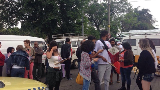 Manifestantes protestam contra o impeachment em Juiz de Fora 8 Eduardo Maia