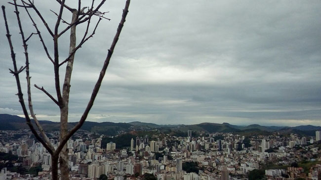 Onda de frio já atinge JF 1 Nova onda de frio já atua no município (Foto: Fernando Priamo 13-05-2016)