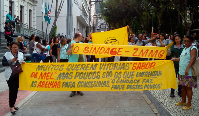 Agentes de saúde e de combate a endemias protestam no Centro 1 Foto: Leonardo Costa/18-05-16