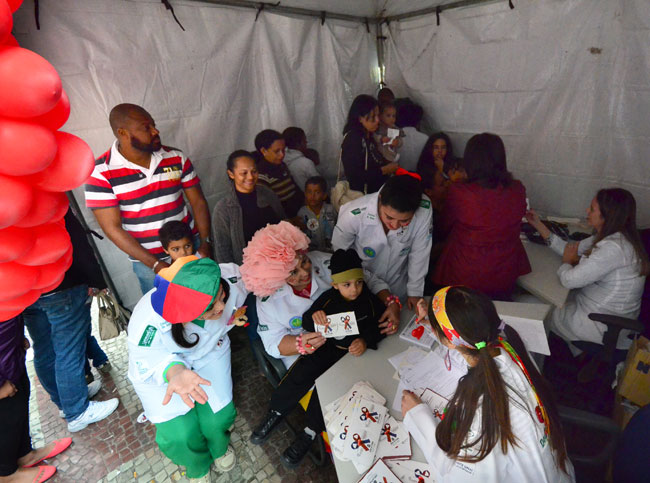 Crianças realizam exames cardíacos gratuitos 1 cardiopatia olavo