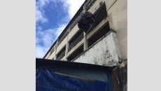 Carro fica pendurado em garagem de prédio 5 estacionamento sergio bara tratada 3