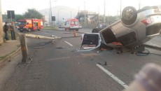 Mulher fica presa às ferragens em acidente na JK 2 acidente jk divulgacao bombeiros 2