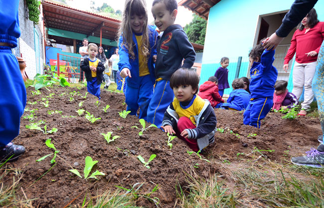 A primeira instituição a aderir ao projeto foi a Escola Saber Mágico, no Bairro Borboleta (Foto: Olavo Prazeres)