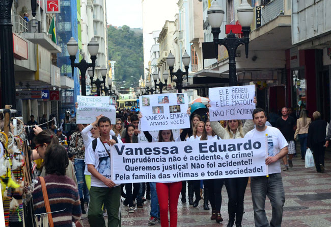 manifestacao-olavo-2