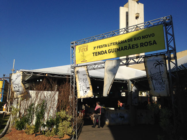 Feira Literária de Rio Novo reúne 10 mil pessoas e mostra que virou gente grande 3 Foto: Matheus Policarpo