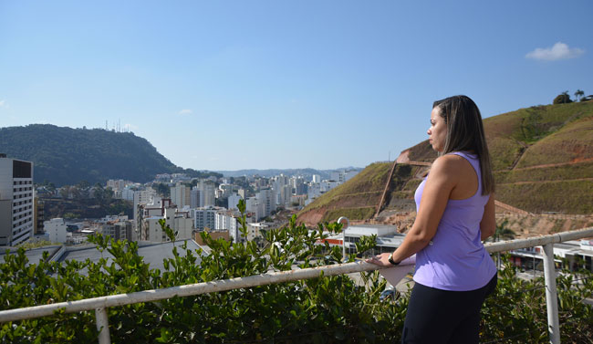 Juiz-forana em busca da mãe 1 Mayara Araújo de Oliveira passou três dias na cidade à procura do seu passado