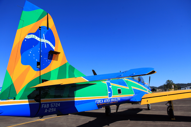 Esquadrilha da fumaça se prepara para apresentação em JF 2 FAB usa as aeronaves A-29 Super Tucano nas apresentações da Esquadrilha da Fumaça. (Foto: Fernando Priamo/11-08-16)
