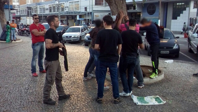 Polícia Civil faz operação para combater roubos no Centro 1 Foto: Marcelo Ribeiro (25-08-16)
