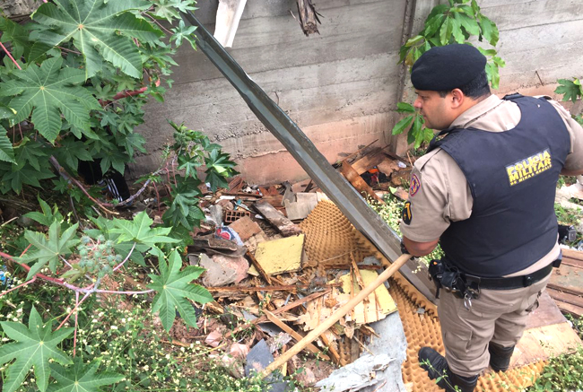 PM apreende drogas na Zona Sul durante operação 1 (Foto enviada pela PM)