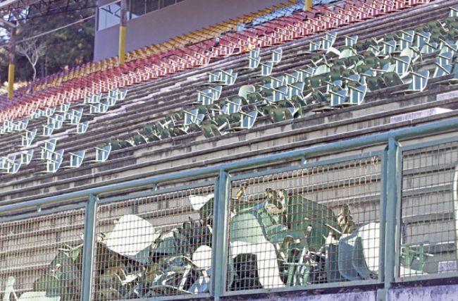 Parte das cadeiras é retirada 2 segundo secretario de esportes assentos serao recolocados leonardo costa21 09 16|