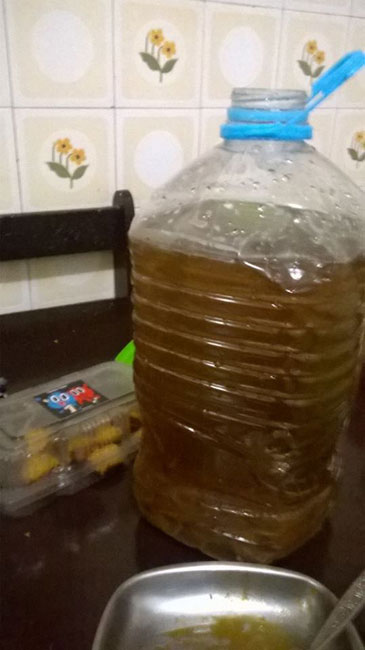 agua-amarelada-abigal-cangussu