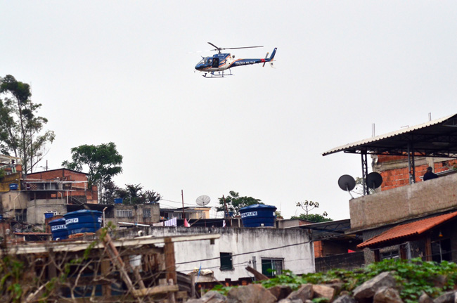 Tiroteio mobiliza helicóptero e termina com 5 detidos 1 tiroteio-olavo