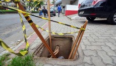 Passagem comprometida em calçada 2 vucastatinhaint
