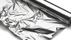 Alumínio – o inimigo silencioso do nosso dia-a-dia! 2 10-utilidades-papel-aluminio-1